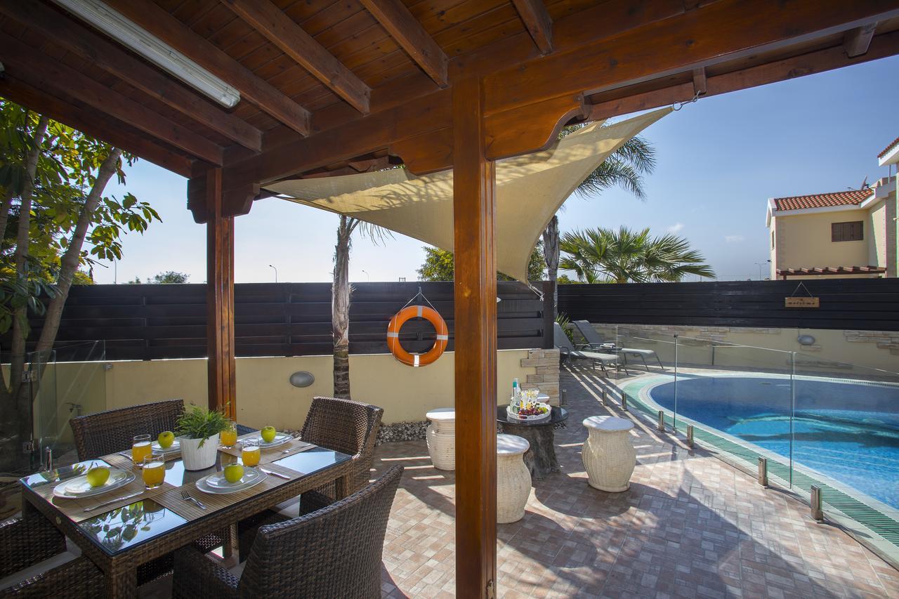 Ayia Napa Tropical Beach Villa Ngoại thất bức ảnh