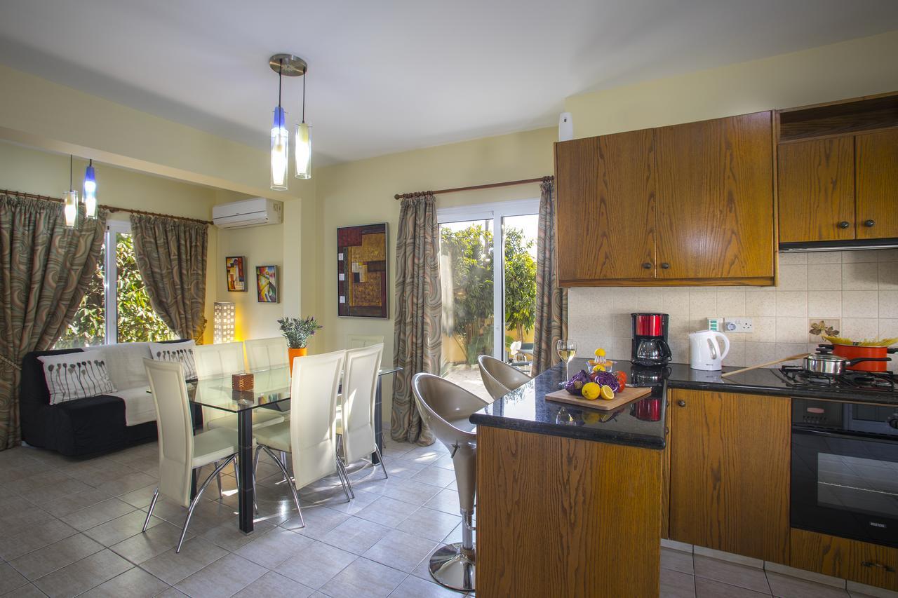 Ayia Napa Tropical Beach Villa Ngoại thất bức ảnh