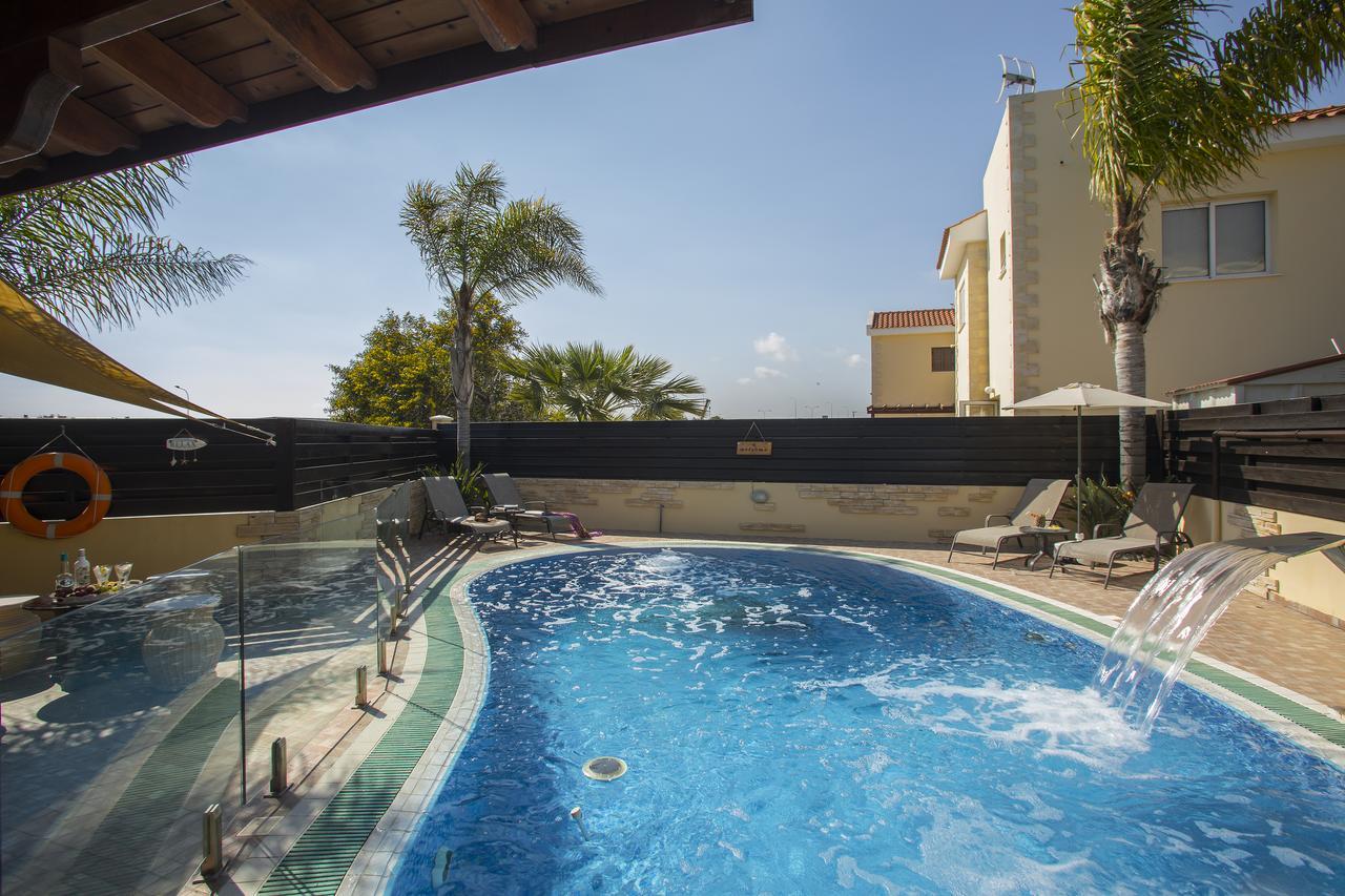 Ayia Napa Tropical Beach Villa Ngoại thất bức ảnh