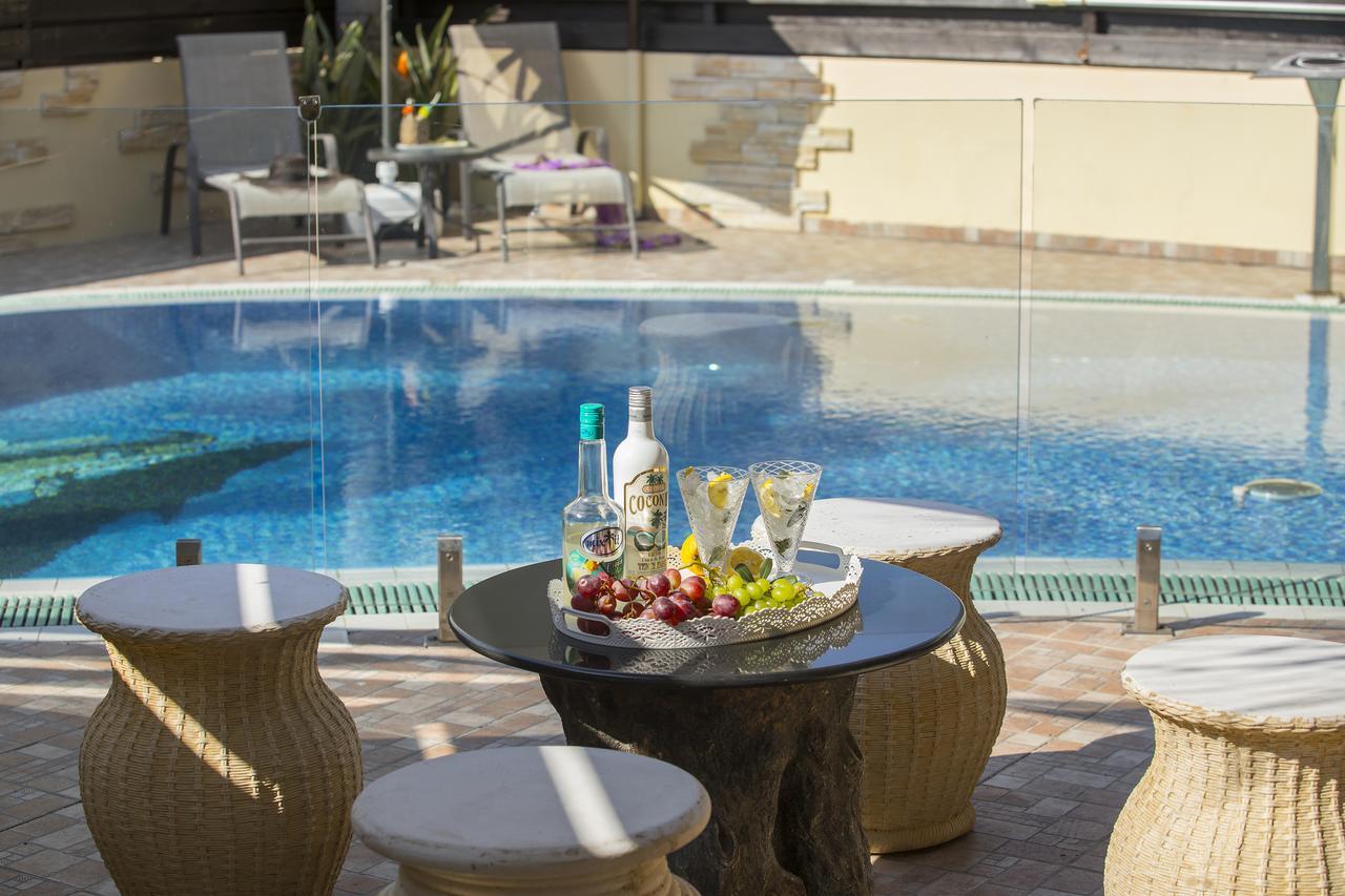 Ayia Napa Tropical Beach Villa Ngoại thất bức ảnh