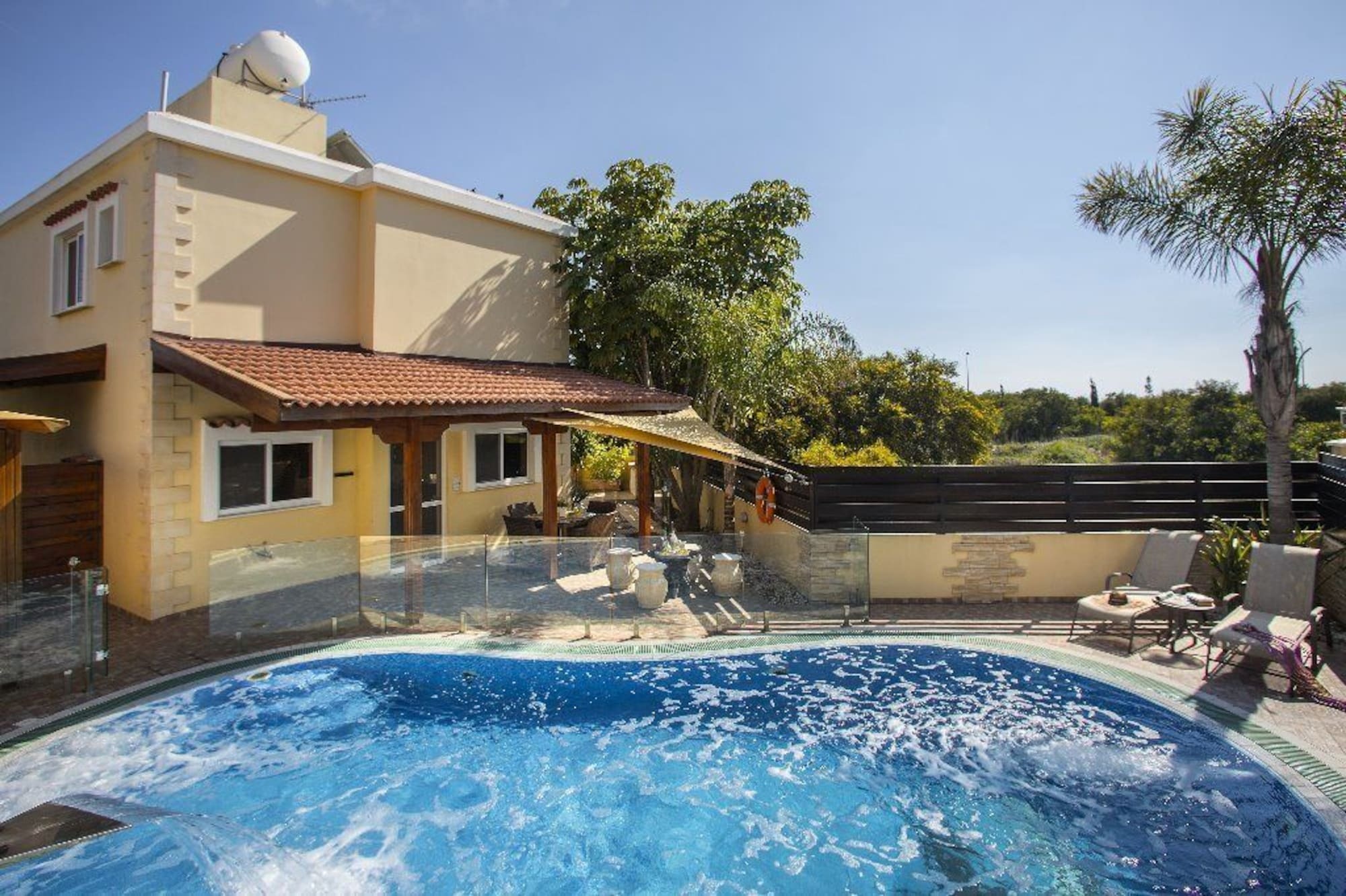 Ayia Napa Tropical Beach Villa Ngoại thất bức ảnh